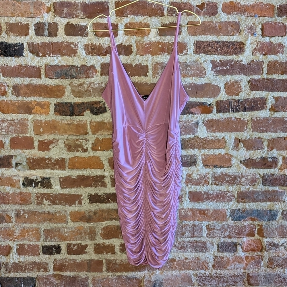 PrettyLittleThing Size 14 Dusty Rose Ruched Fitted Party Cocktail Dress
